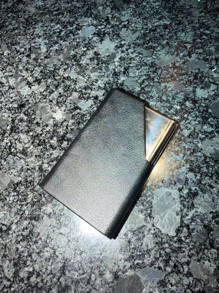 Customer photo of the holder on a stone counter