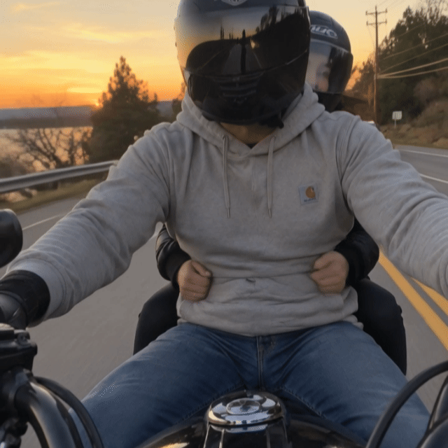 Without GripEase: passenger gripping the rider's jacket